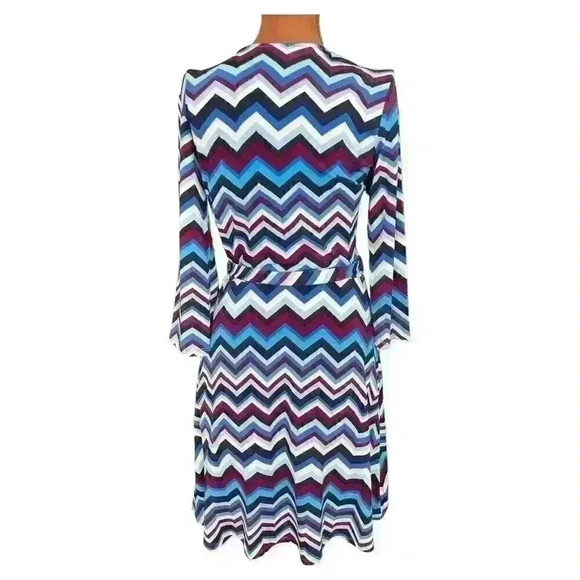 Leota Sz S Petite Perfect Wrap Dress Knit Navy Print 3/4 Slv Work Comfy Casual - Picture 3 of 16